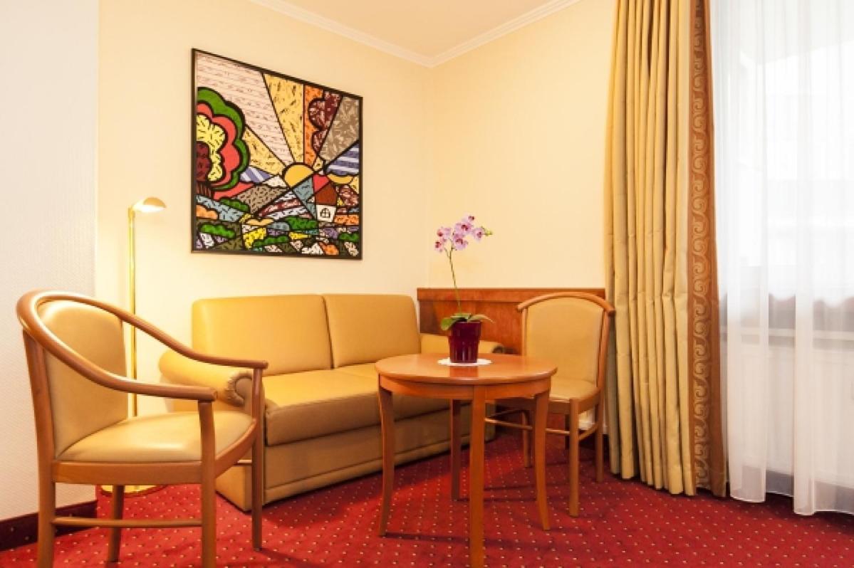 Hotel Am Berliner Platz Langenfeld (North Rhine-Westphalia) Quarto foto
