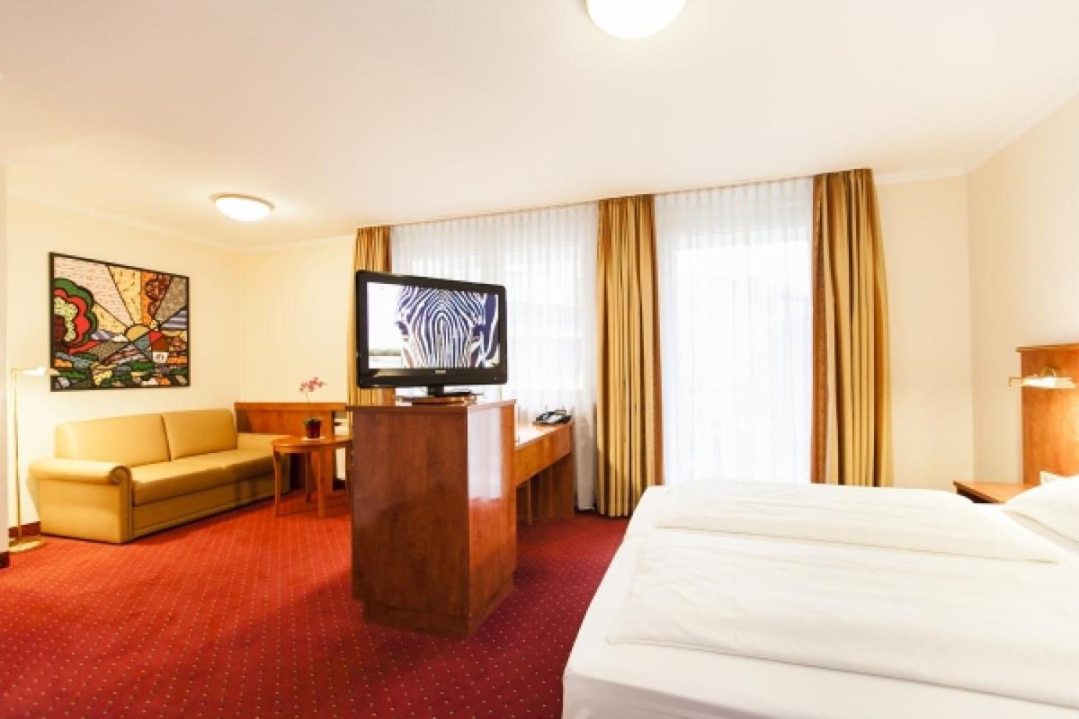 Hotel Am Berliner Platz Langenfeld (North Rhine-Westphalia) Quarto foto
